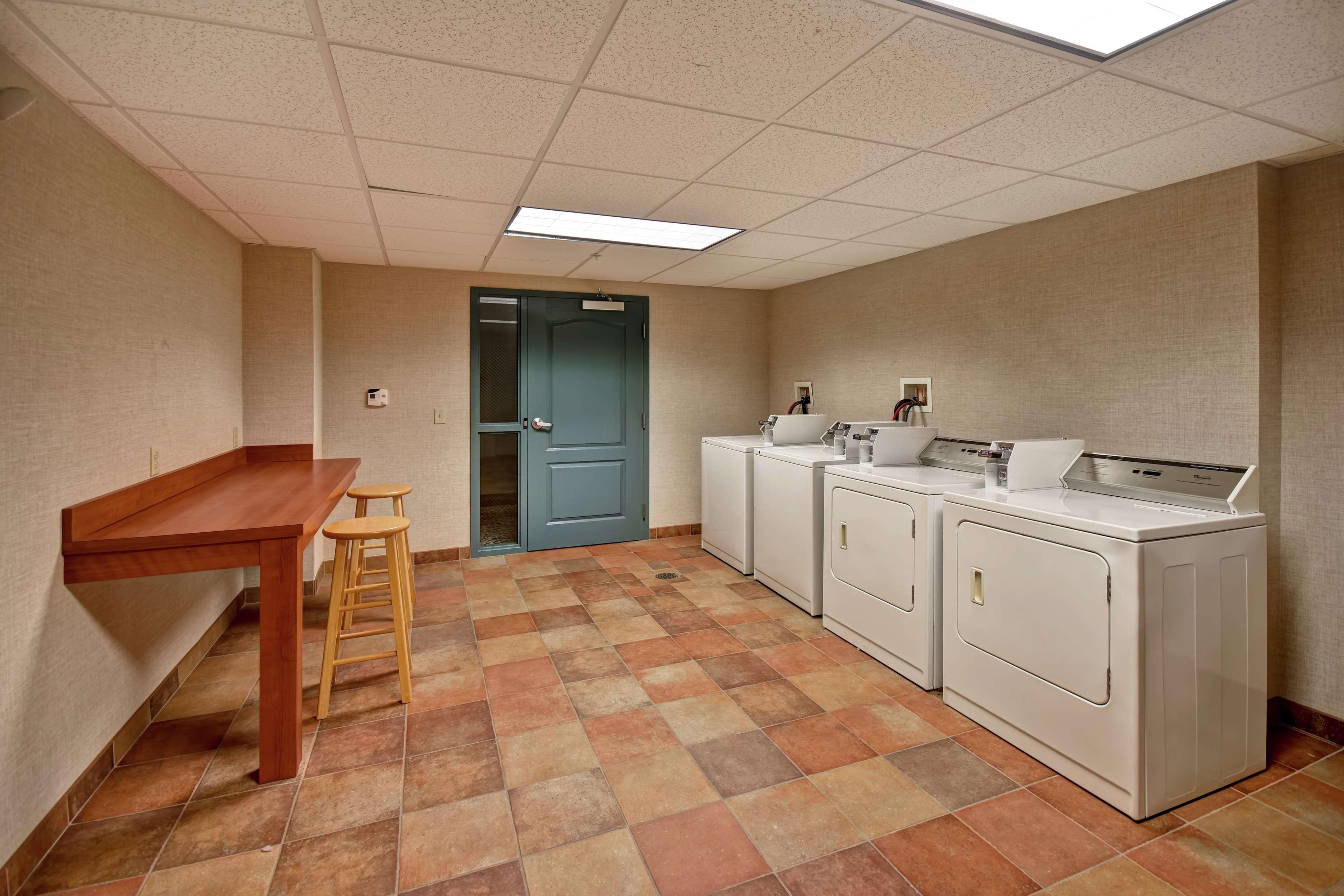 Homewood Suites By Hilton Lancaster Rohrerstown Eksteriør billede